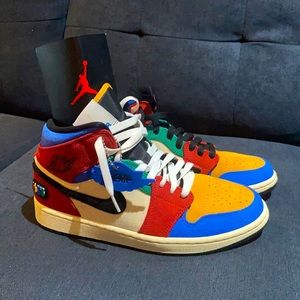 Jordan 1 mid SE fearless blue the great